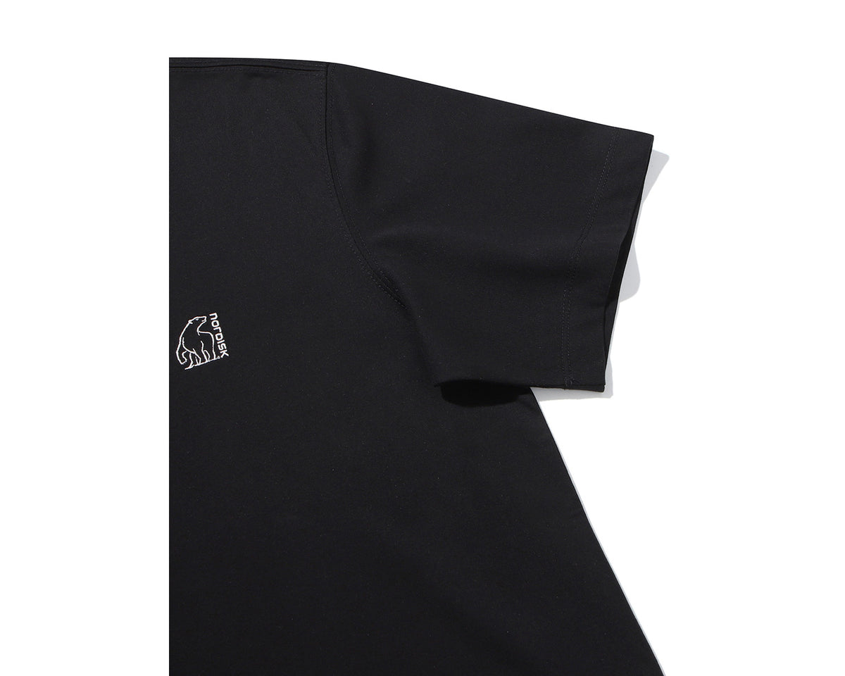 Small Polar Bear Short Sleeve T-Shirt Unisex - Black