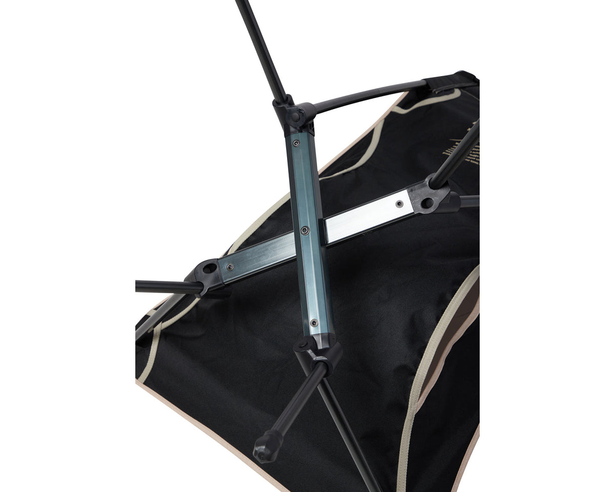 Kongelund Lounge Chair - Sandshell